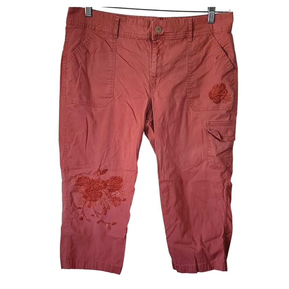 Gloria Vanderbilt Women's Coral Pink Capri Embroidered Floral Pants Size 10